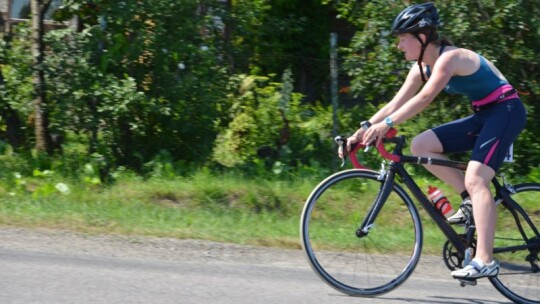 Pływali, jeździli, biegali. Triathlon garwoliński po raz trzeci