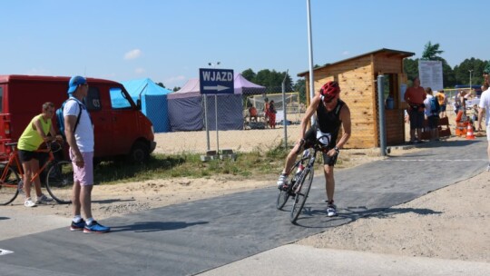 Pływali, jeździli, biegali. Triathlon garwoliński po raz trzeci