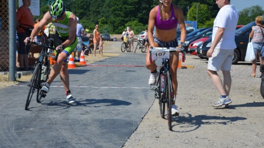 Pływali, jeździli, biegali. Triathlon garwoliński po raz trzeci