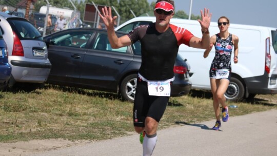 Pływali, jeździli, biegali. Triathlon garwoliński po raz trzeci