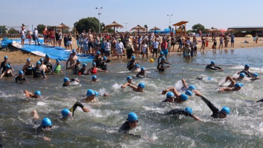 Pływali, jeździli, biegali. Triathlon garwoliński po raz trzeci