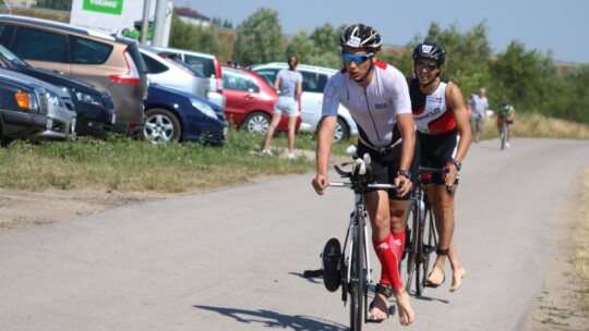 Pływali, jeździli, biegali. Triathlon garwoliński po raz trzeci