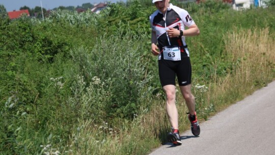 Pływali, jeździli, biegali. Triathlon garwoliński po raz trzeci