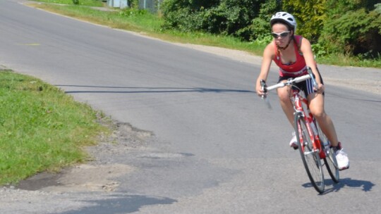 Pływali, jeździli, biegali. Triathlon garwoliński po raz trzeci