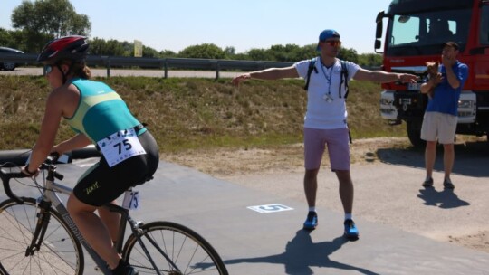 Pływali, jeździli, biegali. Triathlon garwoliński po raz trzeci