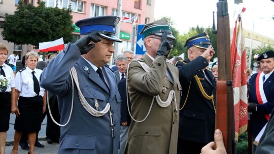 Chwała bohaterom! Godzina W w Garwolinie [video]