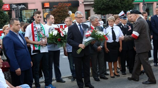 Chwała bohaterom! Godzina W w Garwolinie [video]