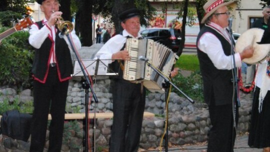 15 sierpnia ? uroczyście i z piosenką