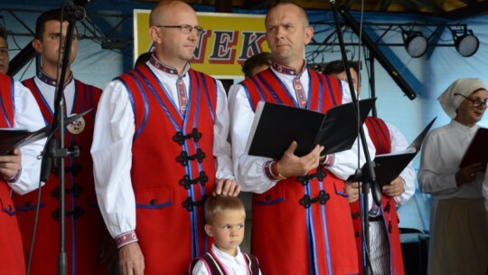 Dożynki w Gończycach z silnym akcentem na tradycję [video]