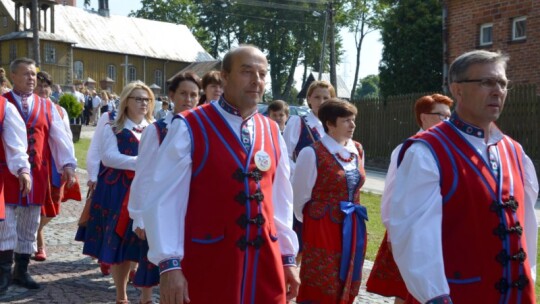 Dożynki w Gończycach z silnym akcentem na tradycję [video]