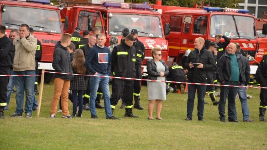Drużyna OSP Miętne bezkonkurencyjna Drużyna OSP Miętne bezkonkurencyjna