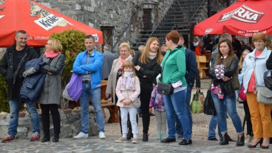 Ponad 70 tys. zł dla wójta Łukasza Szychowskiego