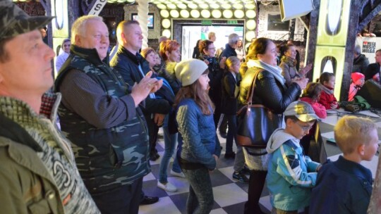 Ponad 70 tys. zł dla wójta Łukasza Szychowskiego