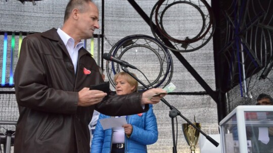 Ponad 70 tys. zł dla wójta Łukasza Szychowskiego