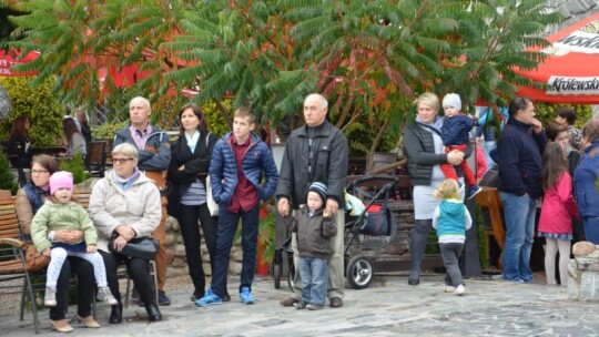 Ponad 70 tys. zł dla wójta Łukasza Szychowskiego