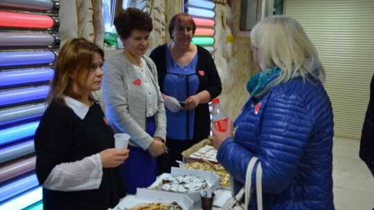 Ponad 70 tys. zł dla wójta Łukasza Szychowskiego