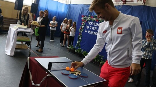 Dumo Ty nasza! Olimpijczyk znów w swojej szkole [video]