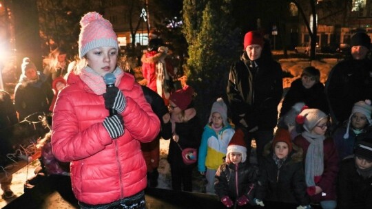 Choinka już świeci! Mikołajki z CSiK