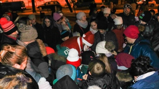 Choinka już świeci! Mikołajki z CSiK