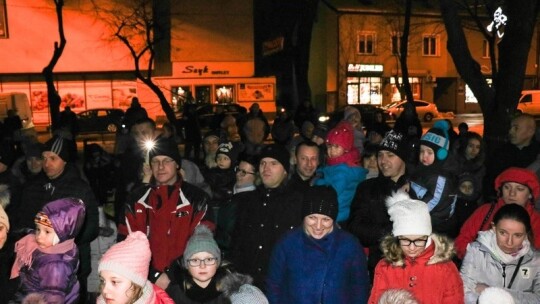 Choinka już świeci! Mikołajki z CSiK