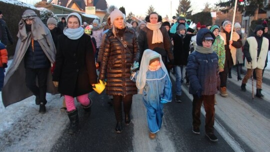 Barwny orszak przeszedł ulicami Sobolewa