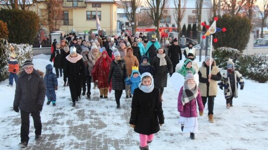 Barwny orszak przeszedł ulicami Sobolewa