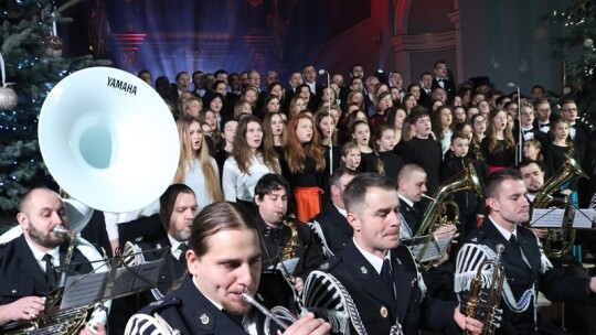 Kolędy, pastorałki i światła blask