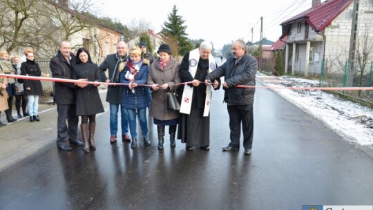 Nowy asfalt w Sośnince