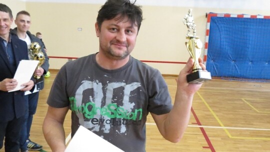 Grali o puchar wójta i proboszcza Grali o puchar wójta i proboszcza