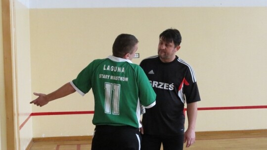 Grali o puchar wójta i proboszcza Grali o puchar wójta i proboszcza