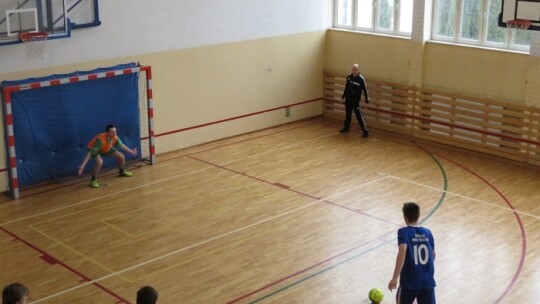 Grali o puchar wójta i proboszcza Grali o puchar wójta i proboszcza