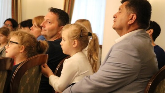 Dzień dziecka w królestwie harfy Dzień dziecka w królestwie harfy