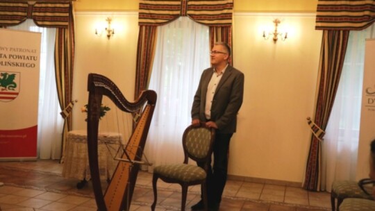 Dzień dziecka w królestwie harfy Dzień dziecka w królestwie harfy