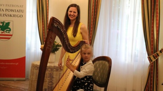 Dzień dziecka w królestwie harfy Dzień dziecka w królestwie harfy