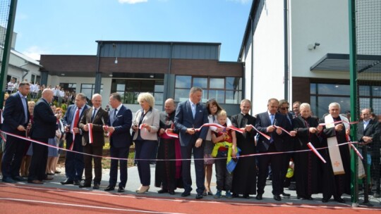 Górzno: Hala sportowa i boisko otwarte