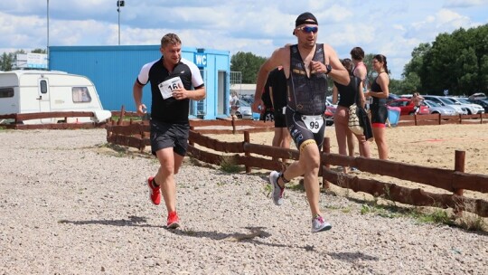 Triathlon: Ekiert i bracia Biernaccy najlepsi z powiatu