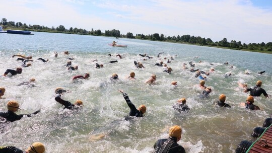 Triathlon: Ekiert i bracia Biernaccy najlepsi z powiatu