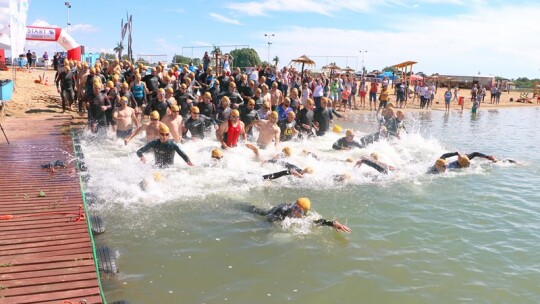 Triathlon: Ekiert i bracia Biernaccy najlepsi z powiatu