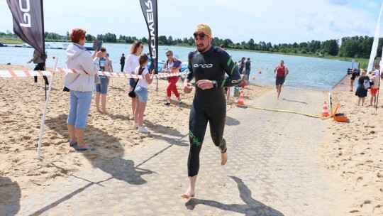 Triathlon: Ekiert i bracia Biernaccy najlepsi z powiatu