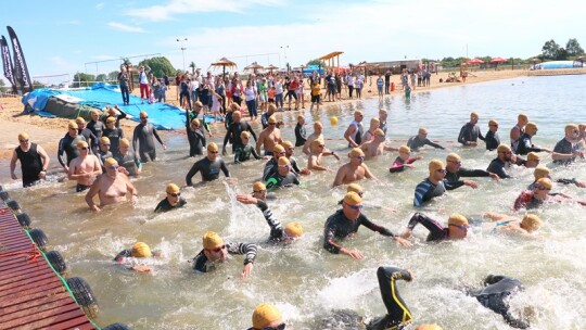 Triathlon: Ekiert i bracia Biernaccy najlepsi z powiatu