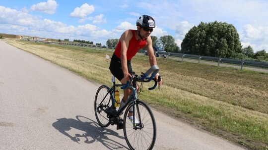 Triathlon: Ekiert i bracia Biernaccy najlepsi z powiatu