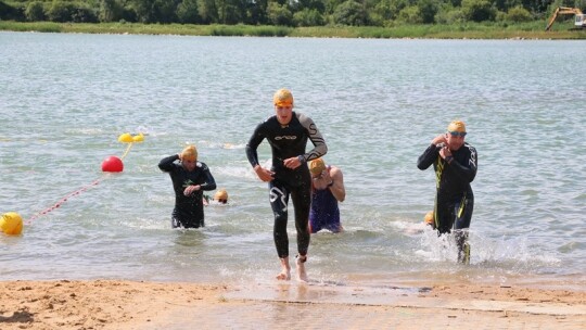 Triathlon: Ekiert i bracia Biernaccy najlepsi z powiatu