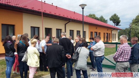 Z Łaskarzewa do gminy Tczów