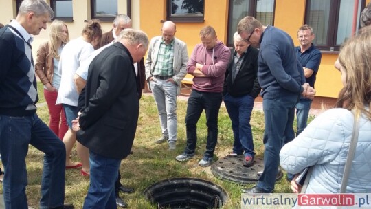 Z Łaskarzewa do gminy Tczów