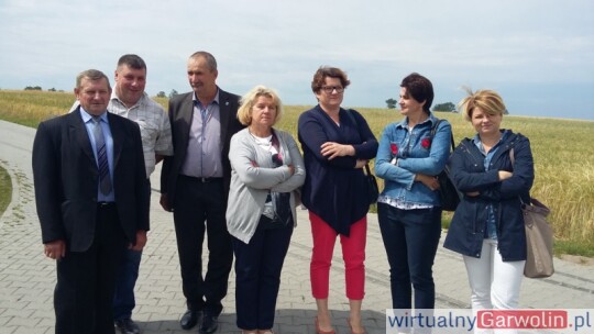 Z Łaskarzewa do gminy Tczów