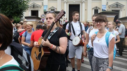 Pielgrzymi z Garwolina wyruszyli! [wideo]