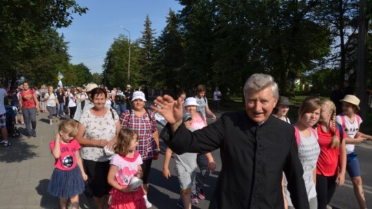 Pielgrzymi wyruszyli z Maciejowic [wideo]