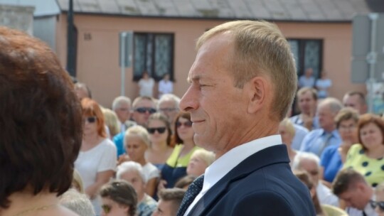 Żelechów: Ratusz i rynek otwarte [wideo]