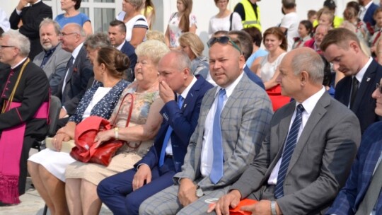 Żelechów: Ratusz i rynek otwarte [wideo]