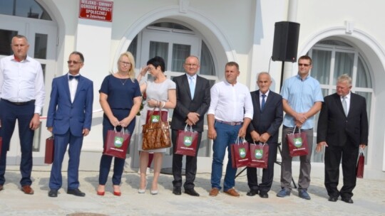 Żelechów: Ratusz i rynek otwarte [wideo]